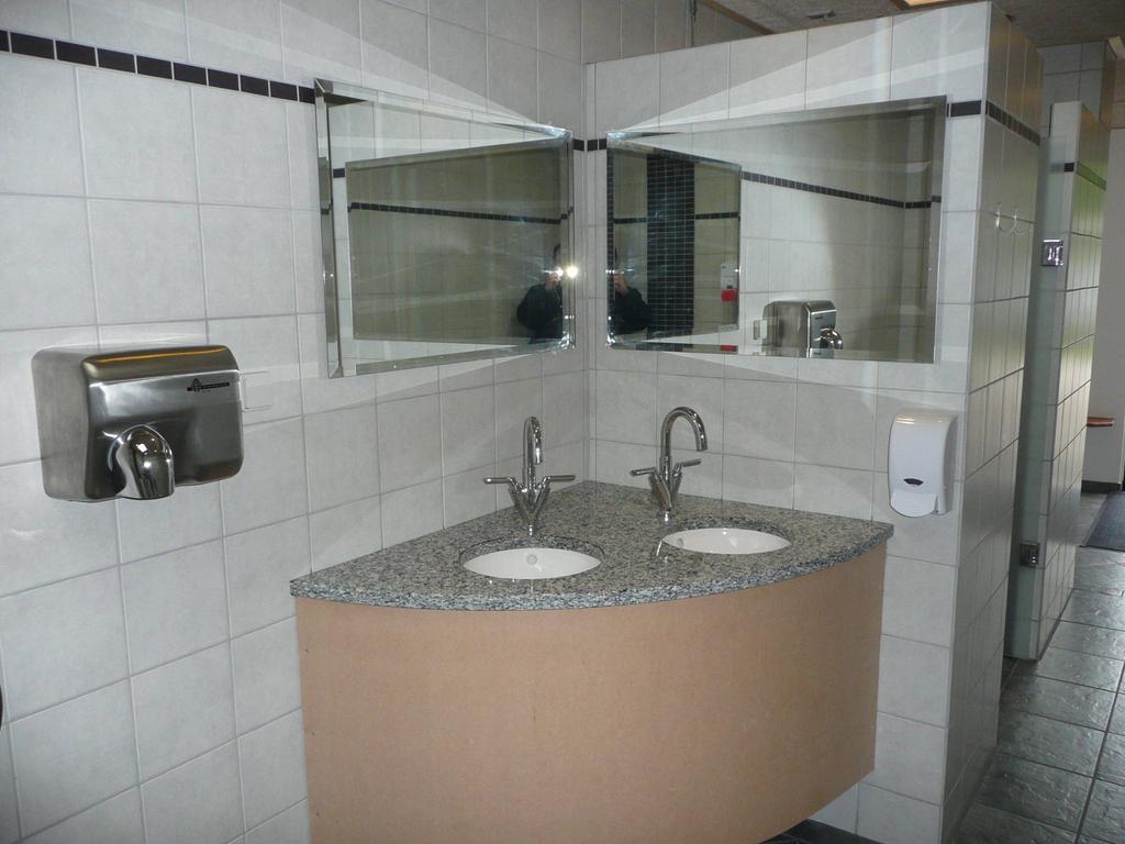 Gasevig Strand Camping Hotel ฮาเดอร์สเลฟ ภายนอก รูปภาพ